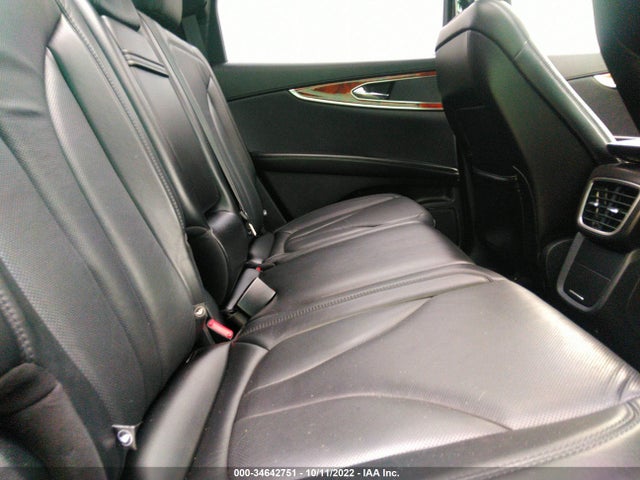 2017 Lincoln MKX, VIN: 2LMPJ8LR0HBL30400