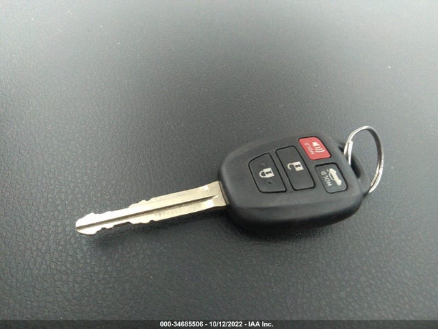 2019 TOYOTA COROLLA L/LE/SE/XLE/XSE VIN: 2T1BURHEXKC177715