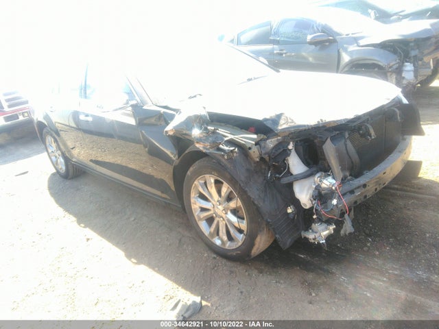 Chrysler 300 Limited 2019 2C3CCAKG5KH698564 Image 1