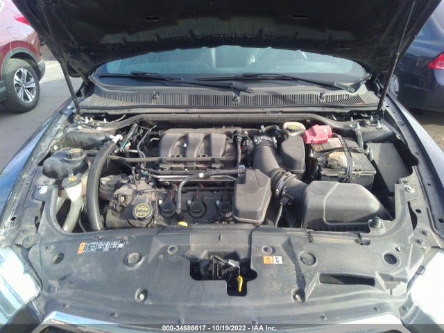 2015 Ford Taurus, VIN: 1FAHP2F82FG104762