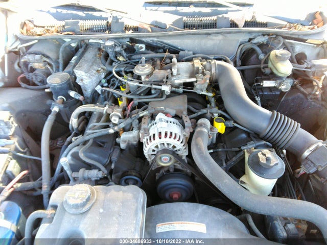 1998 FORD CROWN VICTORIA LX VIN: 2FAFP74W4WX181665