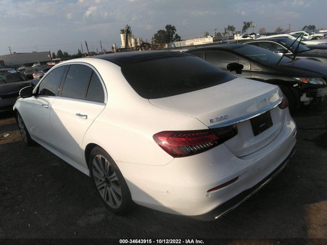 2022 Mercedes-Benz E-Class, VIN: W1KZF8DB5NB074094