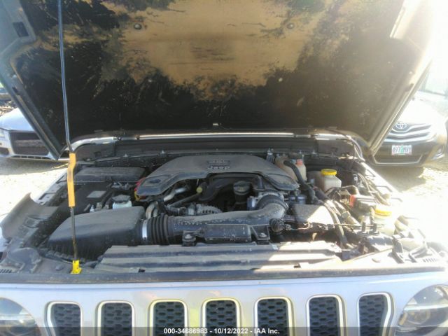 1C4HJXEGXKW533505 Jeep Wrangler Unlimited Sahara