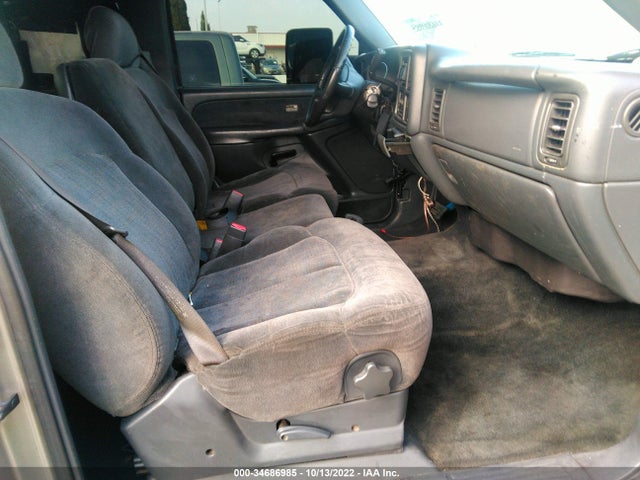 2002 CHEVROLET SILVERADO 1500 LS VIN: 2GCEC19V221322938