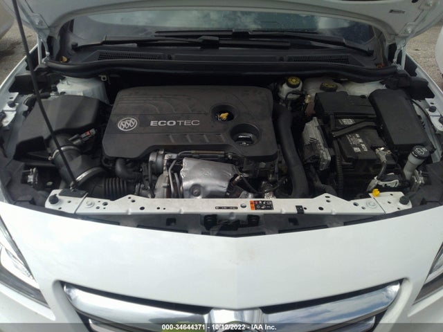 2018 Buick Cascada, VIN: W04WG3N52JG033662