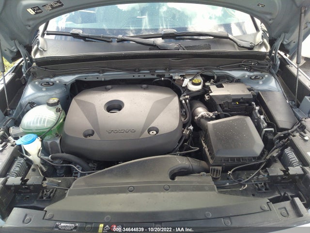 2020 Volvo XC40, VIN: YV4AC2HK2L2271368