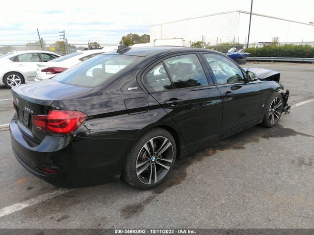 2018 BMW 3 Series, VIN: WBA8E1C51JA178509