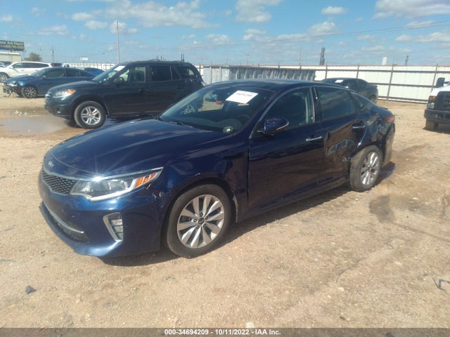 KIA Optima S 2018 5XXGT4L32JG249015 Image 2