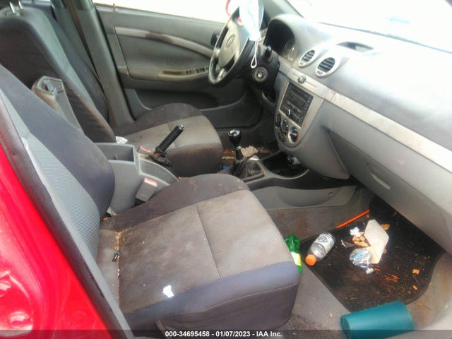 KL5JD66Z68K913563 Suzuki Reno