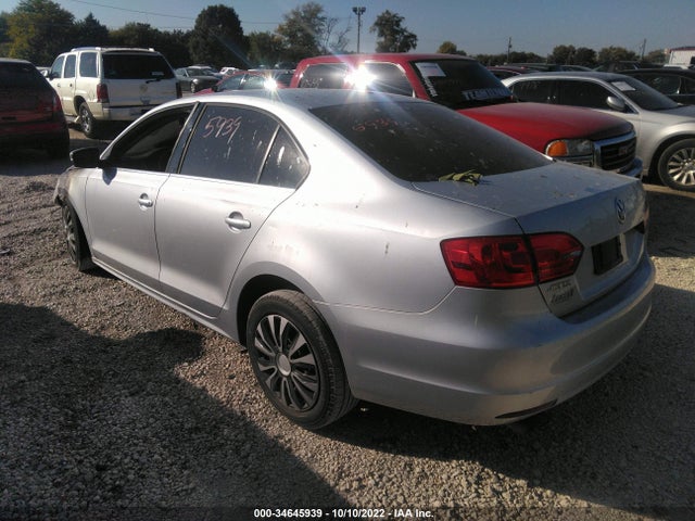 2013 VOLKSWAGEN JETTA SEDAN SE VIN: 3VWDX7AJ7DM294350