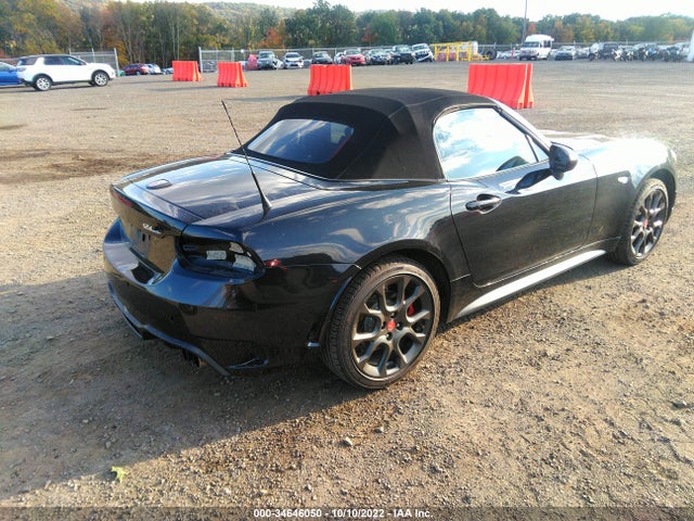 2017 Fiat 124 Spider, VIN: JC1NFAEKXH0112771