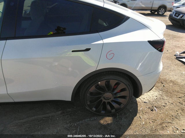 Tesla Model Y Performance 2022 7SAYGDEF6NF441789 Image 14