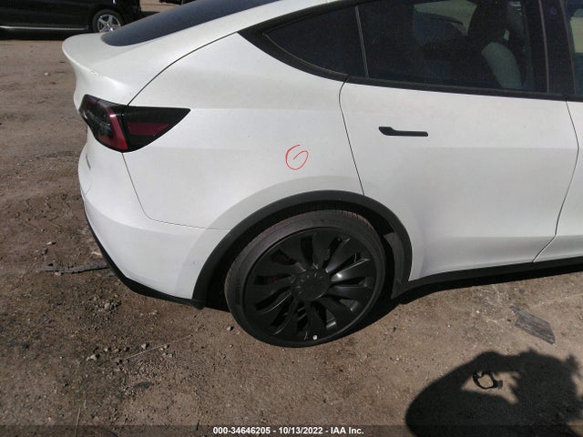Tesla Model Y Performance 2022 7SAYGDEF6NF441789 Image 16