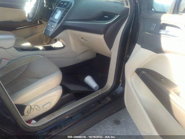 Lincoln MKC 2017 5LMCJ3C95HUL71643 Image 6