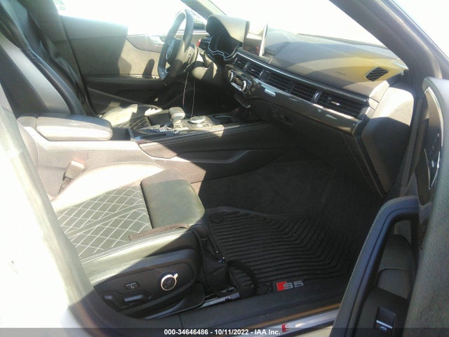 2019 Audi S5, VIN: WAUC4CF53KA084203