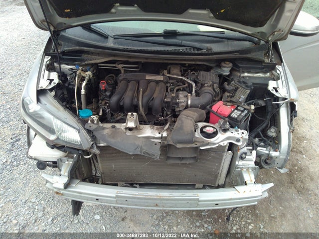 Honda FIT LX 2015 3HGGK5H55FM770109 Image 10