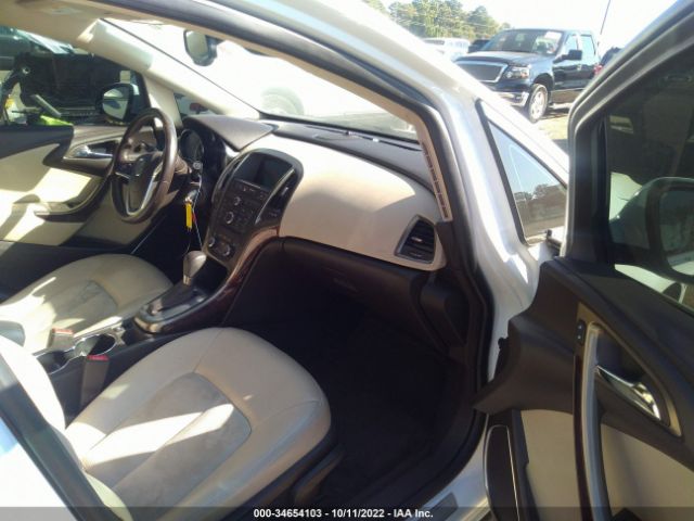 1G4PR5SK2F4162662 Buick Verano Convenience Group