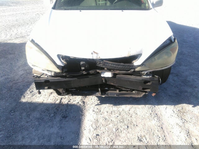 2002 TOYOTA CAMRY XLE/LE/SE VIN: 4T1BF32KX2U011893