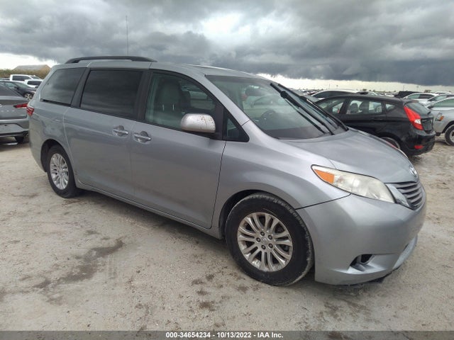 2017 TOYOTA SIENNA XLE AUTO ACCESS VIN: 5TDYZ3DC6HS818744