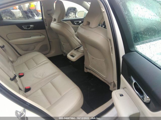 7JR102FK3MG094835 Volvo S60 Momentum