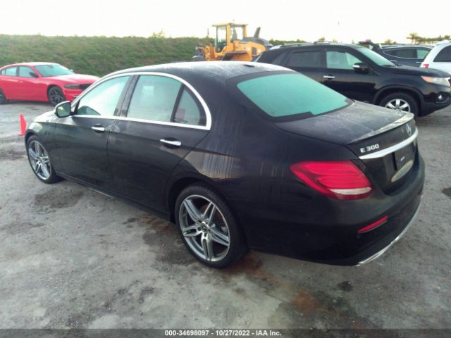 WDDZF4KB4HA255550 Mercedes-Benz E-class E 300