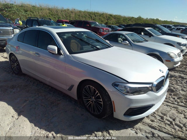 2018 BMW 5 Series, VIN: WBAJE7C51JWC54451