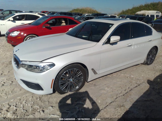 2018 BMW 5 Series, VIN: WBAJE7C51JWC54451