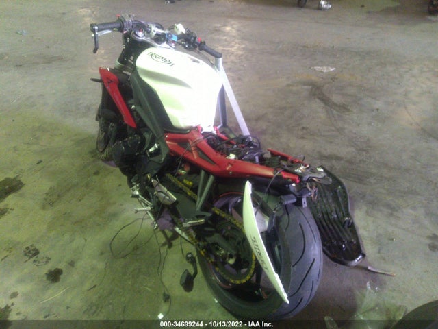2015 TRIUMPH MOTORCYCLE STREET TRIPLE R VIN: SMTL03NE1FT667641