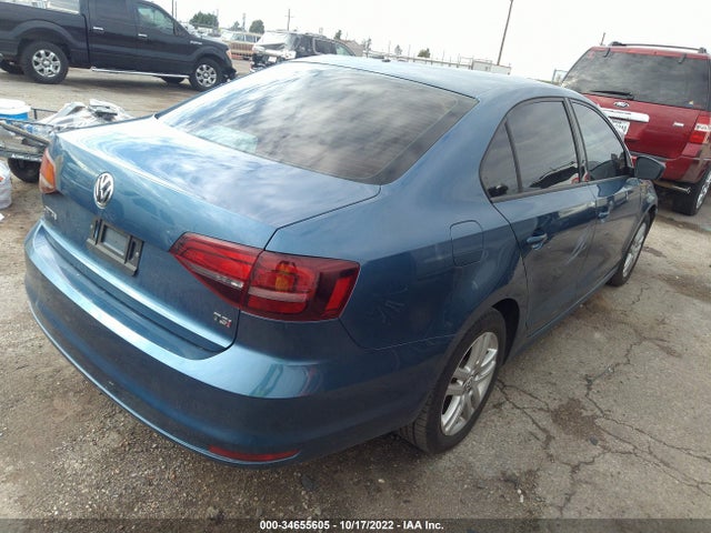 2018 Volkswagen Jetta, VIN: 3VW2B7AJ8JM228343