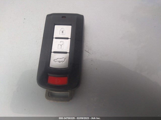 JA4JZ4AX3HZ038773 Mitsubishi OUTLANDER GT