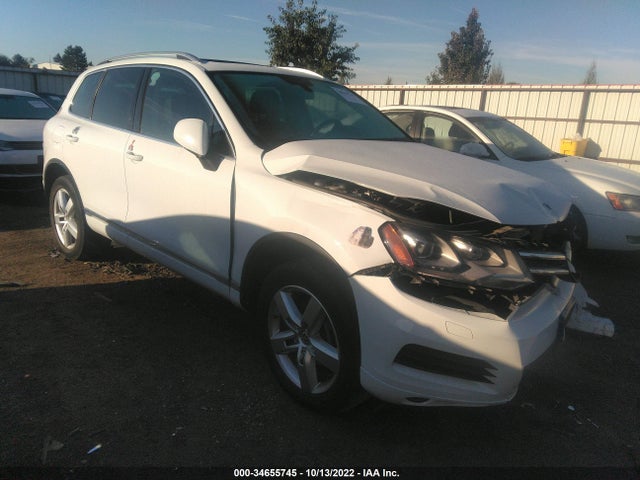 2014 Volkswagen Touareg, VIN: WVGEP9BP1ED008412
