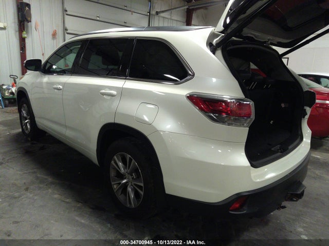 2015 Toyota Highlander, VIN: 5TDJKRFH9FS076967