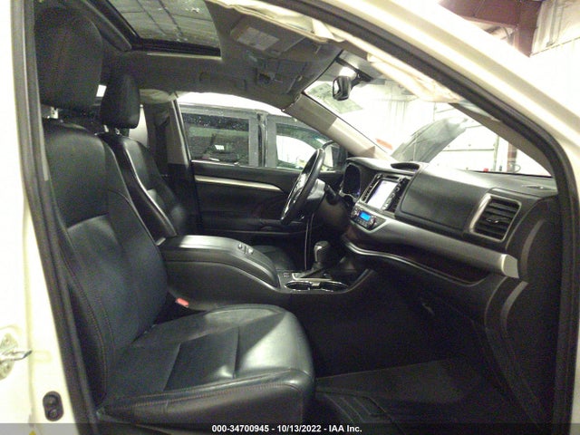 2015 Toyota Highlander, VIN: 5TDJKRFH9FS076967