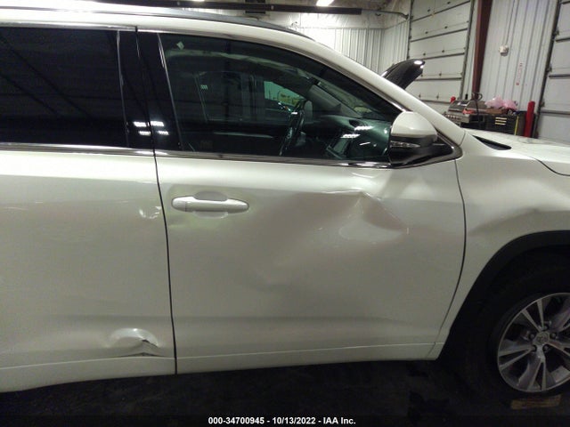 2015 Toyota Highlander, VIN: 5TDJKRFH9FS076967