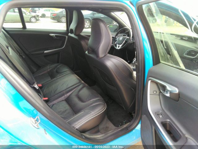 YV1902SP6F1230930 Volvo V60 T6 R-design