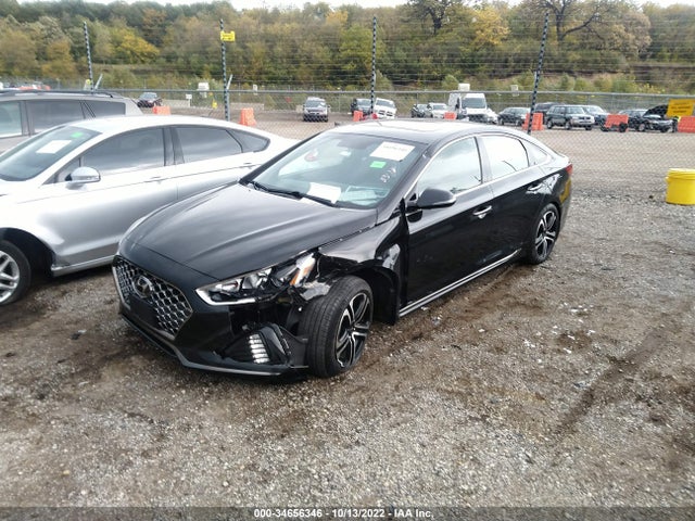 2018 HYUNDAI SONATA SPORT VIN: 5NPE34AF8JH723493