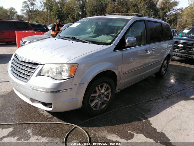 2A8HR64X58R104349 Chrysler Town & Country Limited