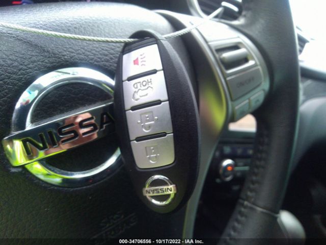 5N1AT2MV3FC925386 Nissan Rogue Sl