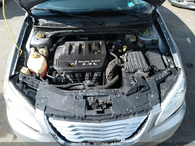 Chrysler 200 Touring 2013 1C3CCBBB3DN732618 Image 11