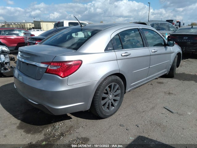 Chrysler 200 Touring 2013 1C3CCBBB3DN732618 Image 5