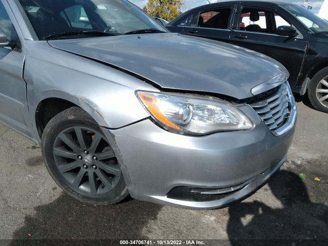 Chrysler 200 Touring 2013 1C3CCBBB3DN732618 Image 7