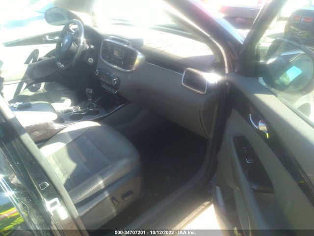 2016 Kia Sorento, VIN: 5XYPHDA55GG005997