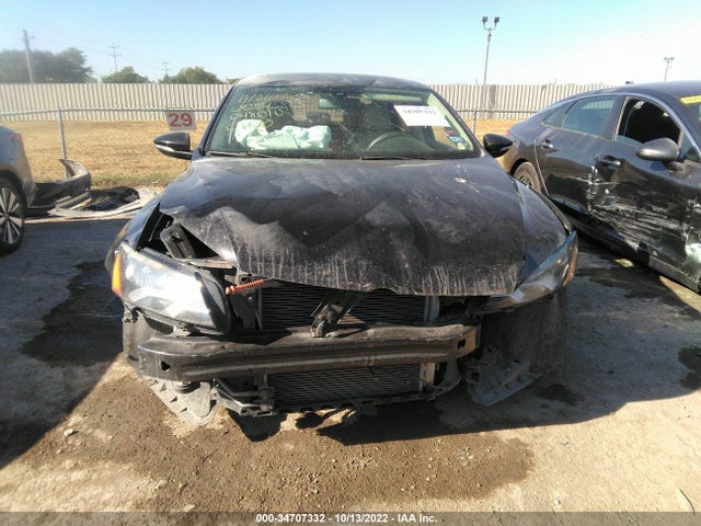 1VWBH7A39CC048101 Volkswagen Passat Se W/sunroof