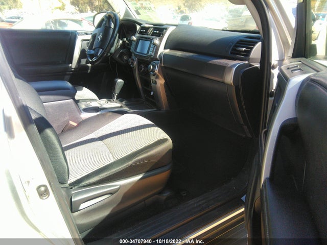2015 Toyota 4Runner, VIN: JTEZU5JR5F5085351