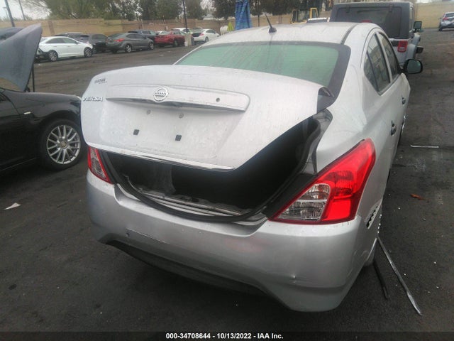 2015 Nissan Versa, VIN: 3N1CN7AP2FL945517