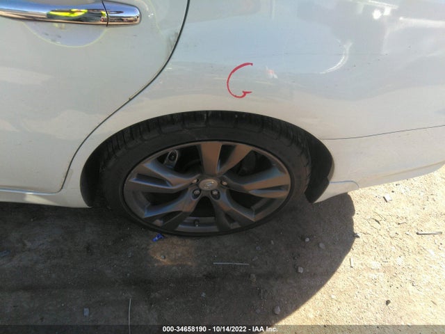 2016 Infiniti Q70, VIN: JN1BY1AP3GM221147