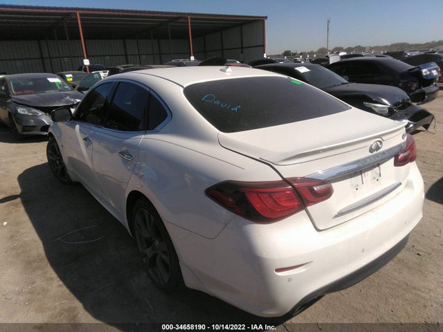2016 Infiniti Q70, VIN: JN1BY1AP3GM221147