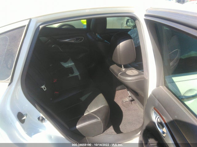 2016 Infiniti Q70, VIN: JN1BY1AP3GM221147