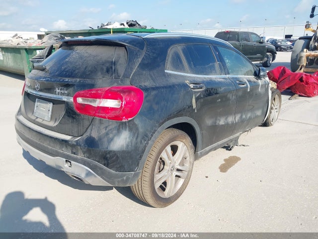 WDCTG4GB0LU021154 Mercedes-Benz GLA 250