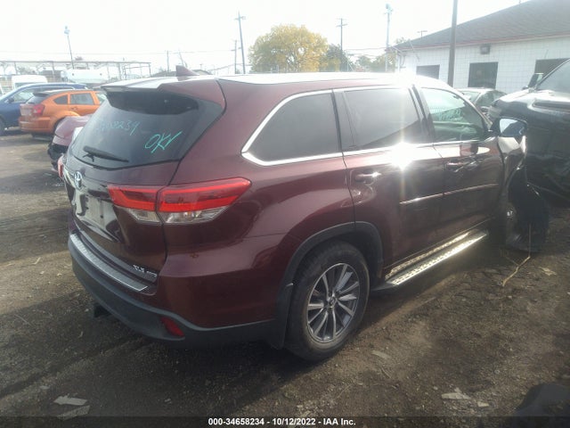 2017 Toyota Highlander, VIN: 5TDJZRFH2HS481986